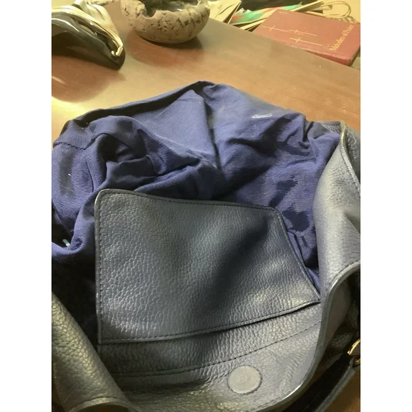 Draper James Navy Leather Tote Bag Very Beautiful Bag - Picture 5 of 11